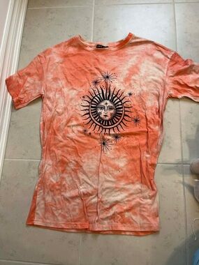 SHEIN Orange Tie-Dye Sun Graphic Short Sleeve Tee